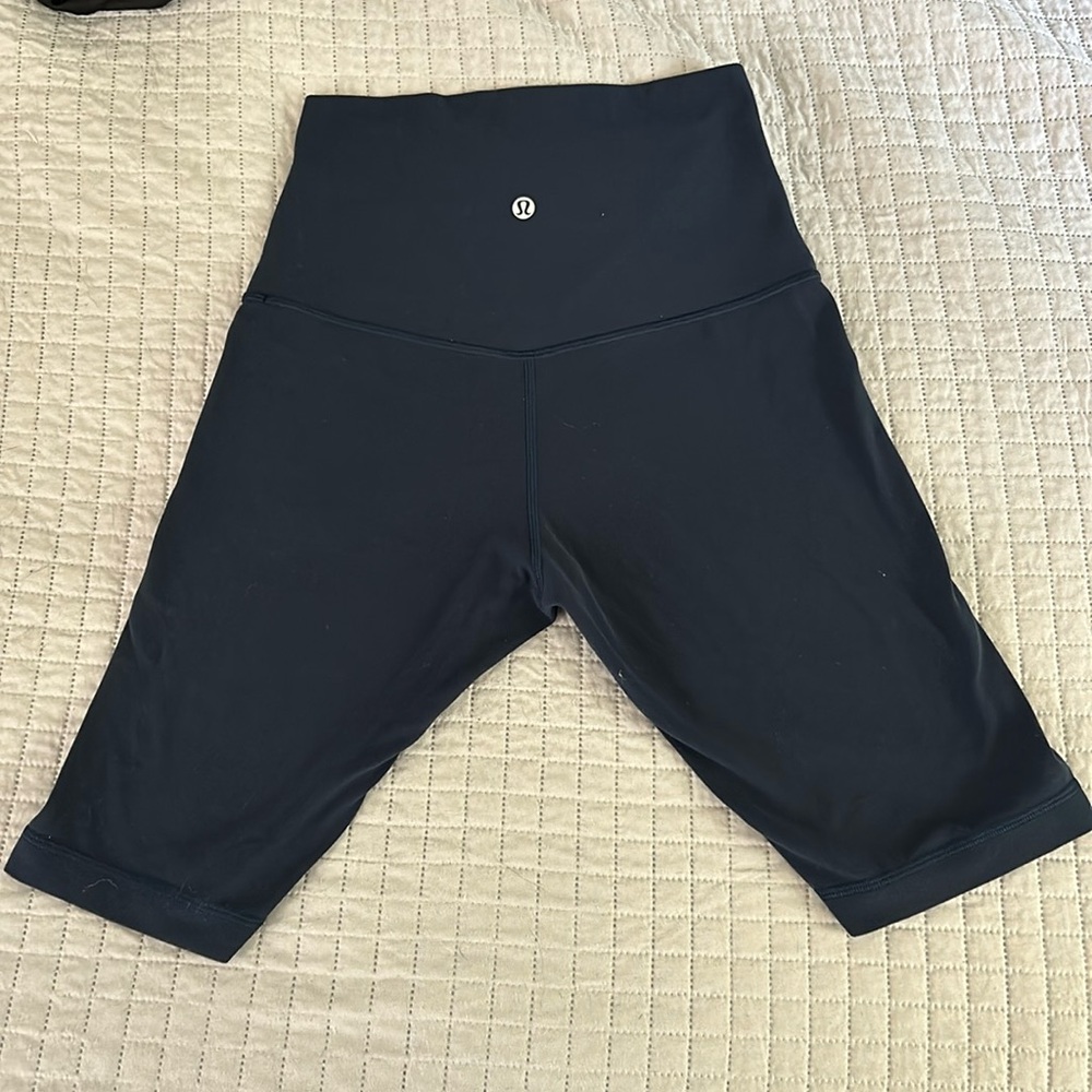Navy blue Lululemon bike shorts - size 6 - 8 inch length